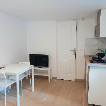 Super Appartement Au Centre Ville De Rosny Sous Bois Eksteriør bilde