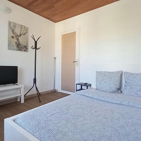 Super Appartement Au Centre Ville De Rosny Sous Bois Eksteriør bilde