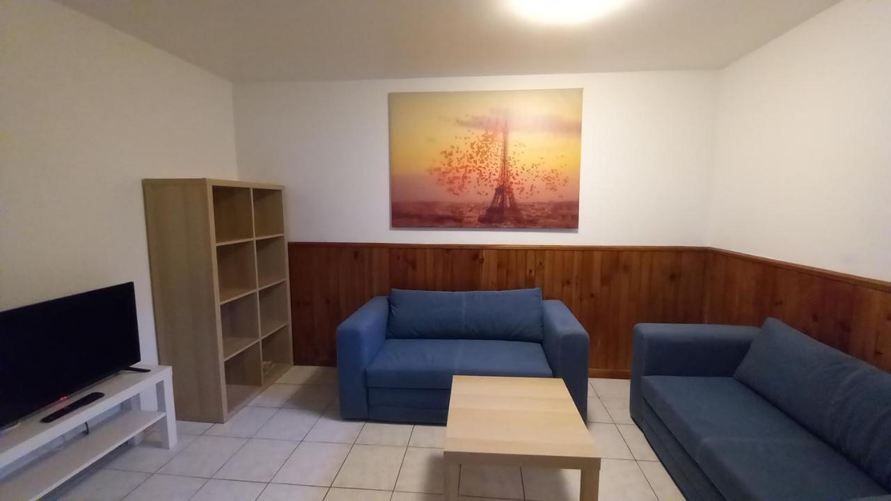 Super Appartement Au Centre Ville De Rosny Sous Bois Eksteriør bilde