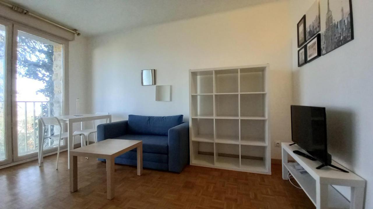 Super Appartement Au Centre Ville De Rosny Sous Bois Eksteriør bilde
