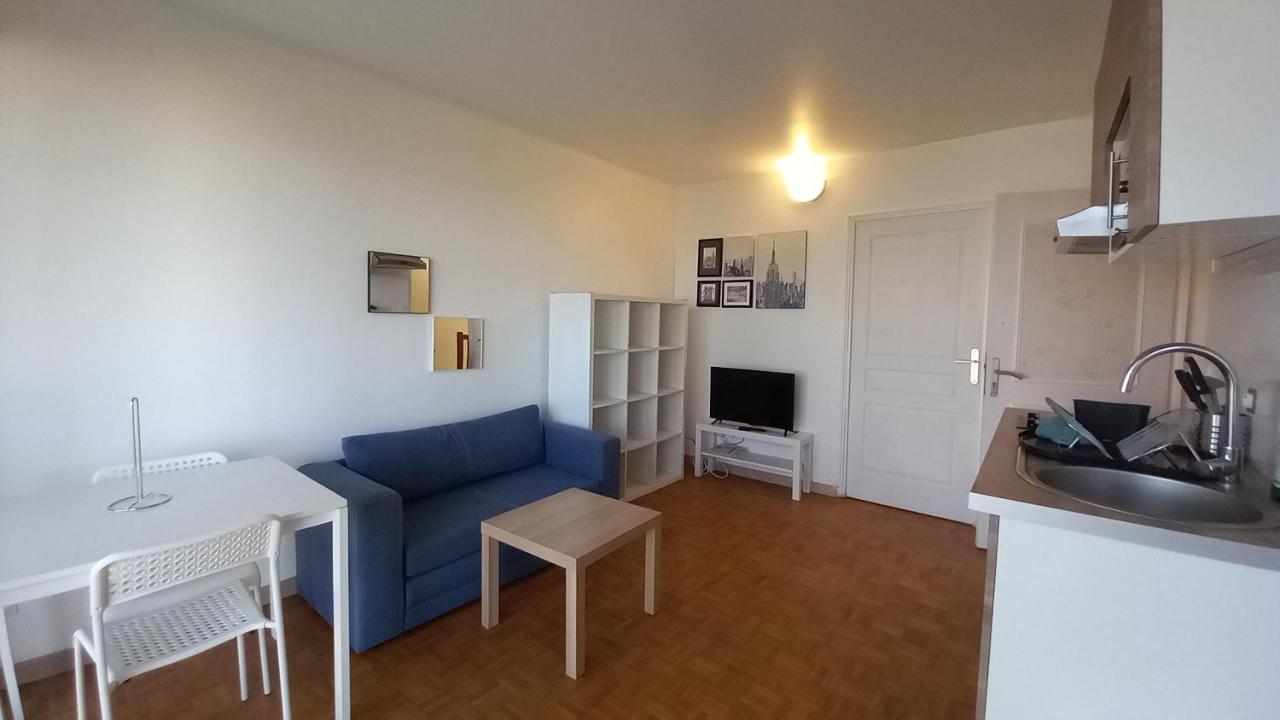 Super Appartement Au Centre Ville De Rosny Sous Bois Eksteriør bilde