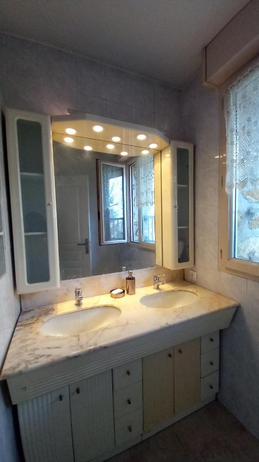 Super Appartement Au Centre Ville De Rosny Sous Bois Eksteriør bilde