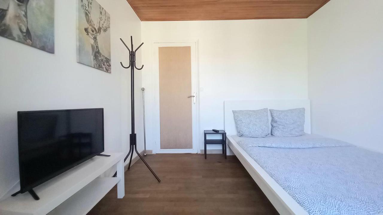 Super Appartement Au Centre Ville De Rosny Sous Bois Eksteriør bilde